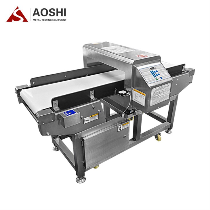 Alumiinifoliopussissa tuote metallinpaljastin