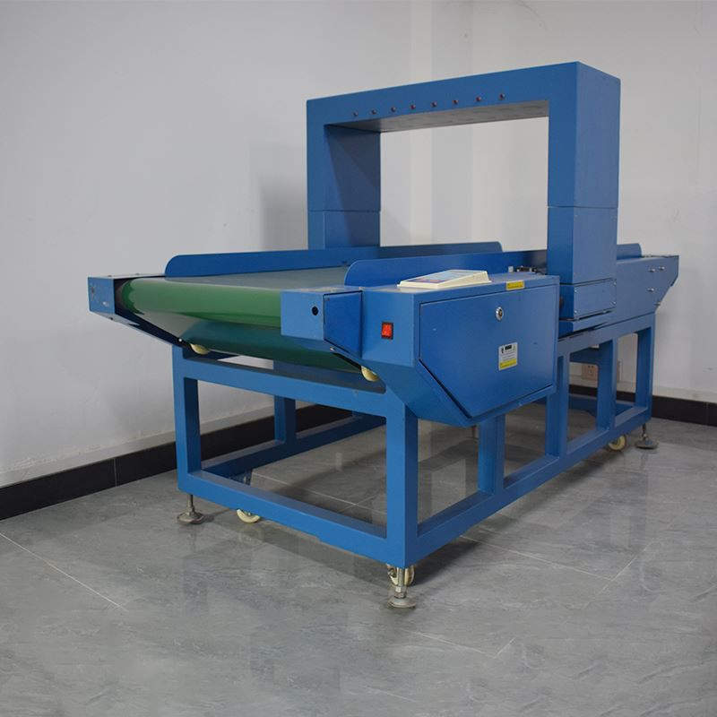 Metallineulan ilmaisin