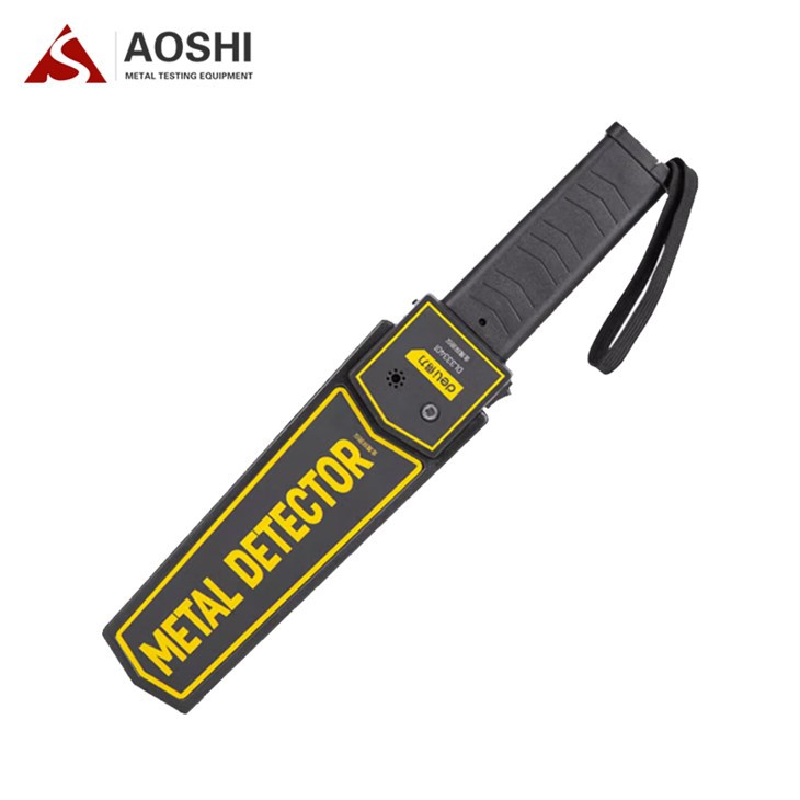 Pieni kädessä pidettävä turvatikku